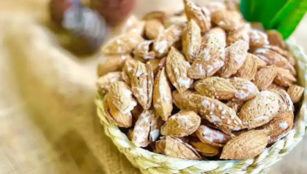 نقش بادام در سلامتی قلب